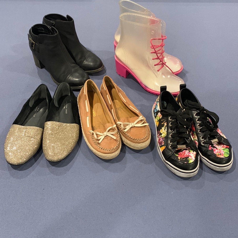 4 pairs of stylish, super comfortable, useful, quality shoes.  Total bundle $45